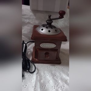 Retired Scentsy Morning Grind Warmer